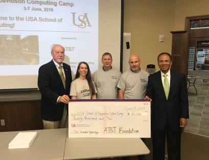 Glyn Agnew from AT&T and the AT&T Foundation supported the camp with their donation