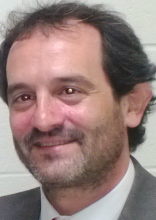 Dr. Roberto Robles-Valencia